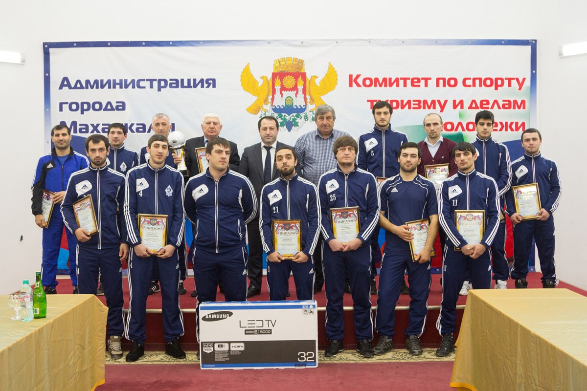 Министр физической культуры и спорта ставропольского края. Комитет спорта ставрополь. Комитет спорта ставрополь. Правительство ставропольского края лого. Комитет по спорту туризму и делам молодежи города махачкалы.