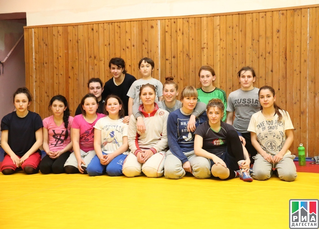 Нашли спортсменку в дагестане последние новости. Мадина Чубанова. Мадина Чубанова (Дагестан). Муртузалиева Хадижат. Хадижат Муртузалиева Вольная борьба.